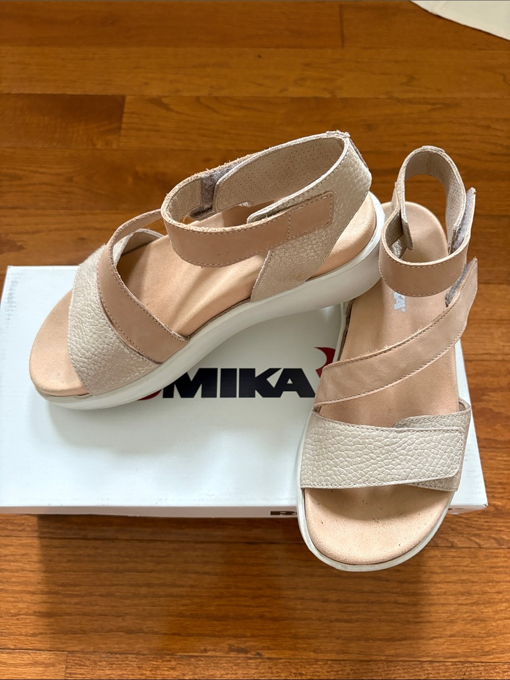Romika Beige/Tan Women's Comfort Velcro Ankle Strap Sandals